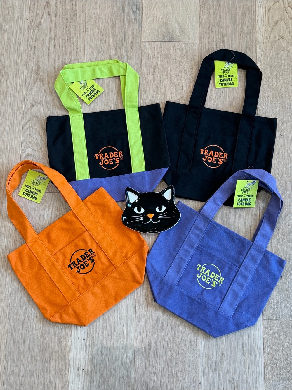 🎃 Trader Joe’s Halloween Mini Canvas Tote Bags Set Of All Four Colors + Cat Dish